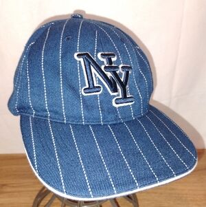 Nee York Yankees Navy Pinstripe Lanza Adjustable Cap